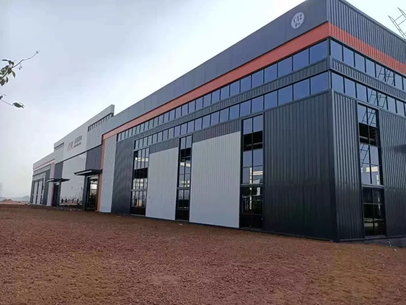 Tuam Tsev Khoom Hlau Hlau Warehouse