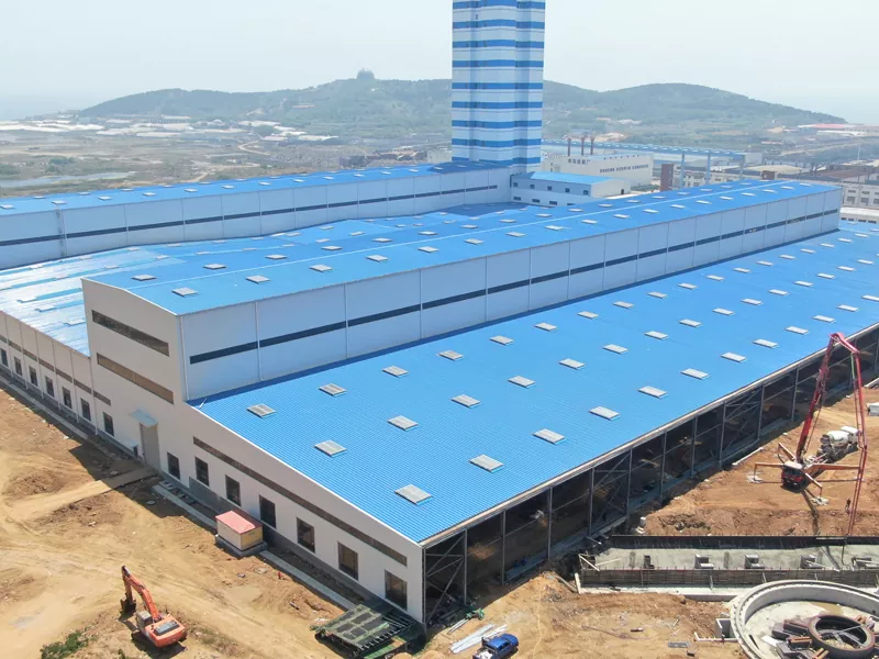 Ua ntej-engineered steel warehouse lub tsev cov khoom siv