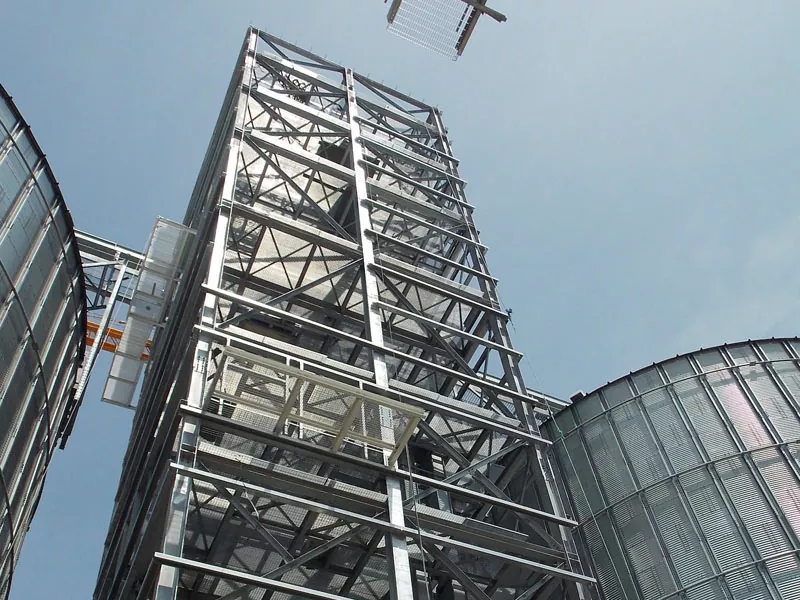 Dab tsi yog lub luag haujlwm ntawm steel qauv yees nyob rau hauv niaj hnub infrastructure?